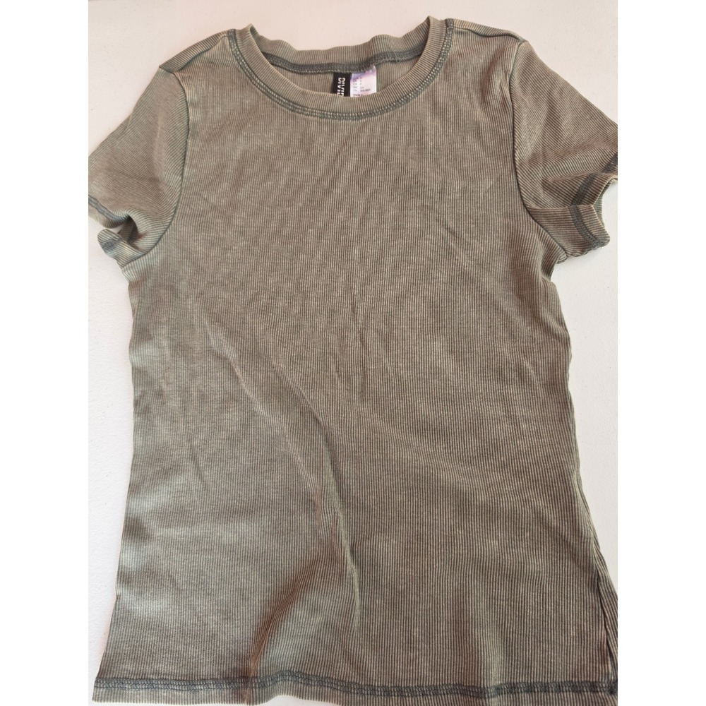 HM Divided Ribbed Short Sleeve T-Shirt Faded Olive Green Khaki Crew Neck Small